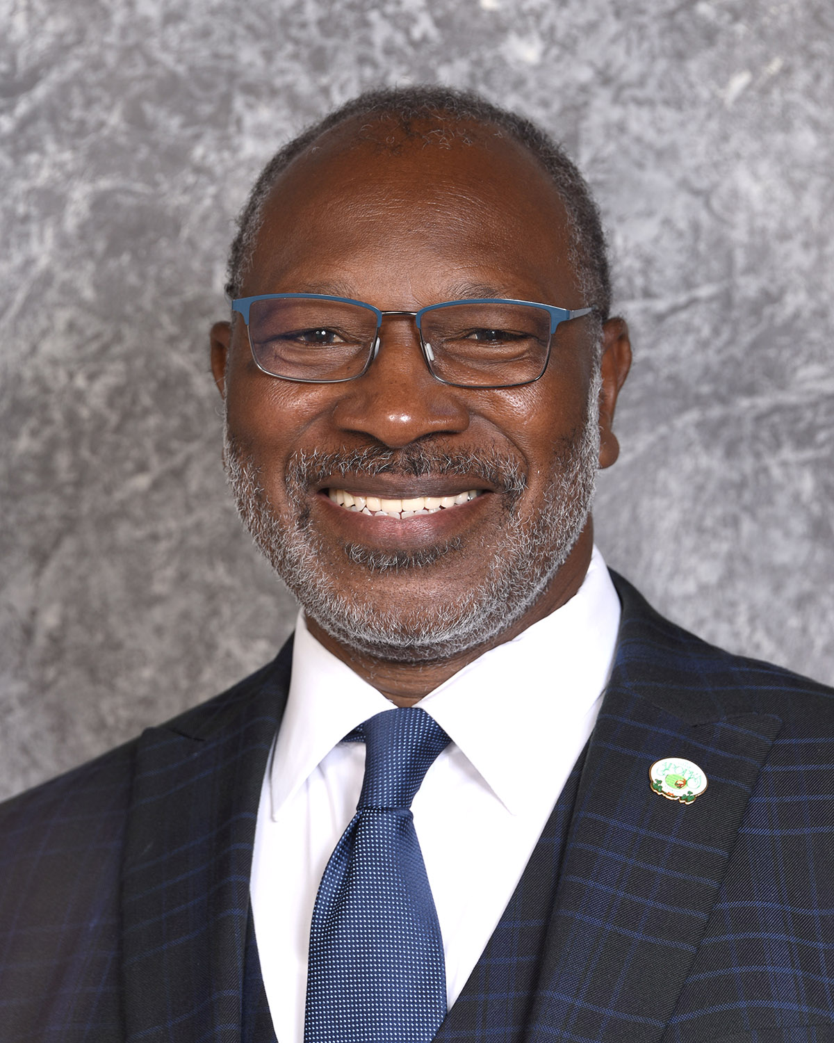 Hon. Alexander Smith