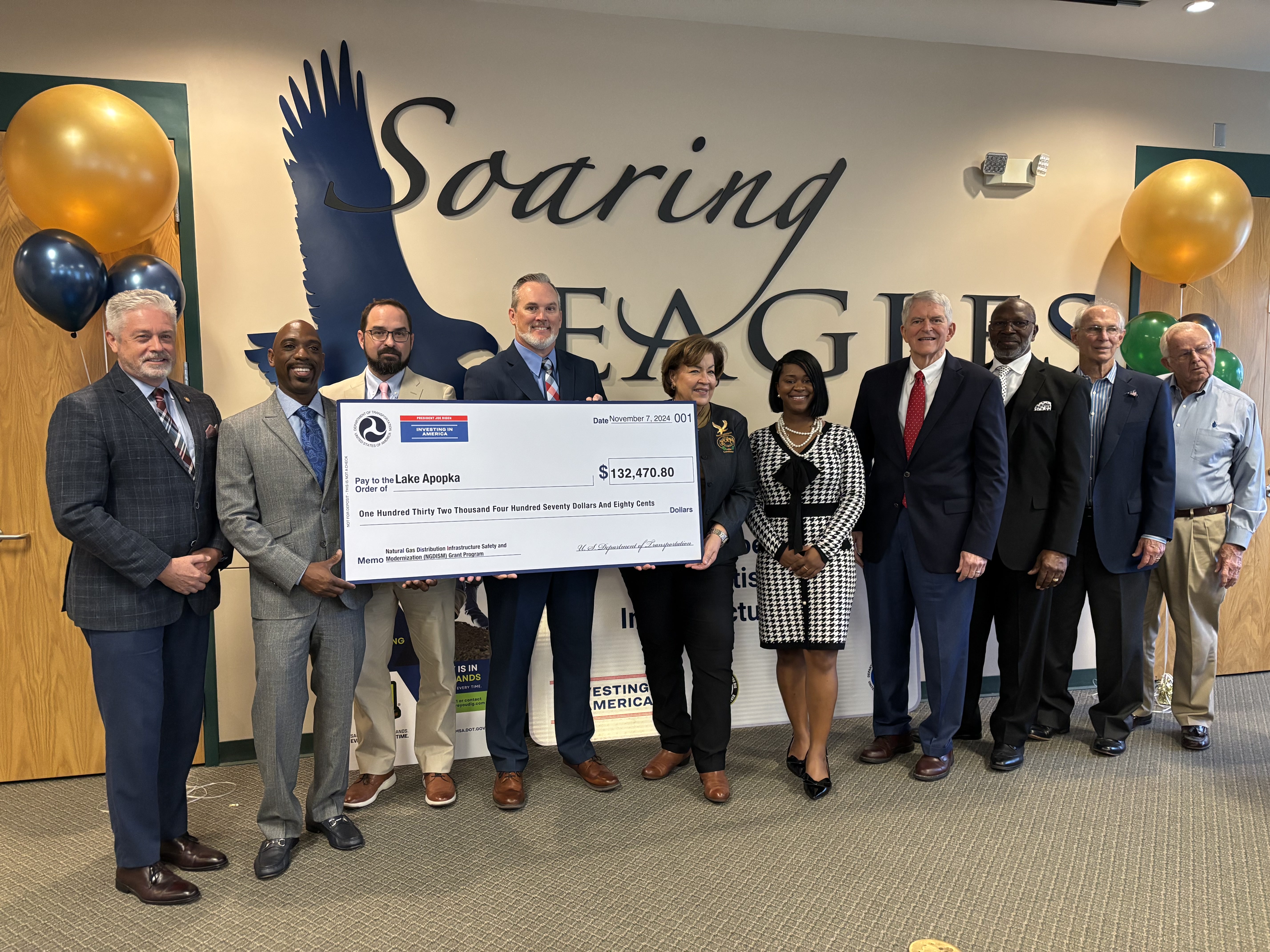 LANGD Team, PHMSA Team, and Local Officials pose with grant check